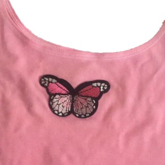 ⚠️Pink butterfly tank top crop peach color - Picture 2 of 2